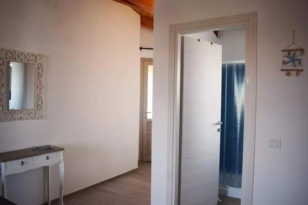 Corallo Rooms Budoni 0*,  Italia